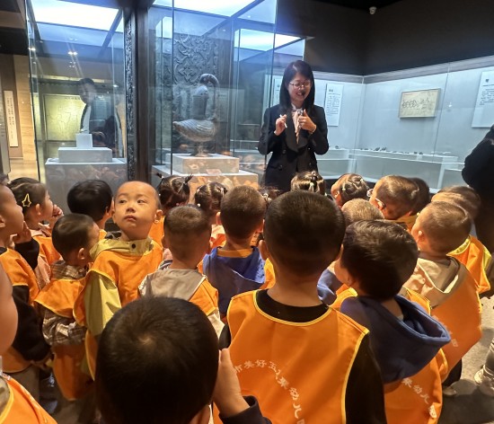 萌娃探馆学历史！五龙聚幼儿园走进神木市博物馆开启文化启蒙之旅